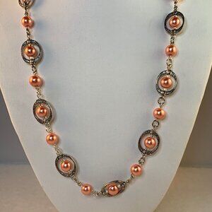 Silver Tone And Peach Faux Pearl Necklace (NA115)